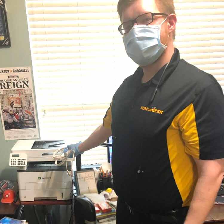 HAILaGEEK computer technical support Fresno, CA